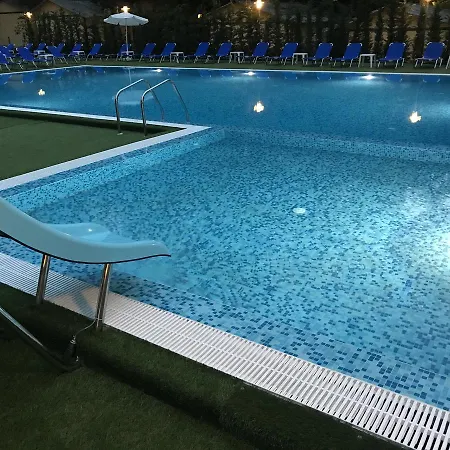 Eco Park Lejlighedshotel 4*