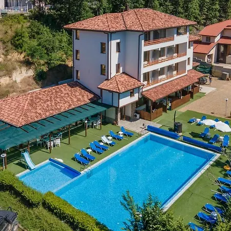 Eco Park Aparthotel Shkorpilovtsi